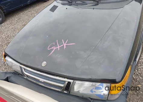 1991 Saab 900 S z USA, uszkodzony, nr VIN YS3AK35E4M7000528